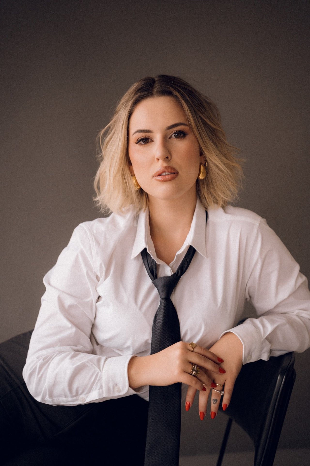 Driéle Castro, mentora de empresários certificada PMP em Governança e Neurociência